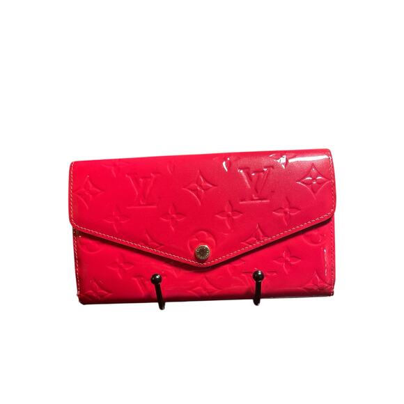 Louis Vuitton Pink Vernis Long Sarah Wallet - Picture 2 of 10
